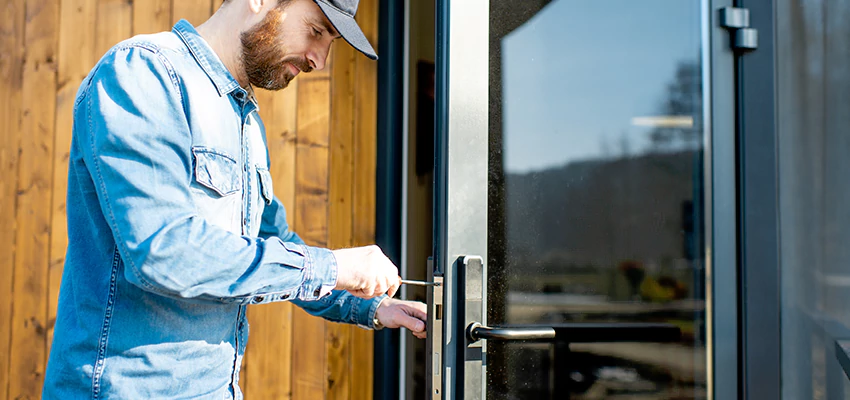 Frameless Glass Storefront Door Locks Replacement in Healdsburg, CA