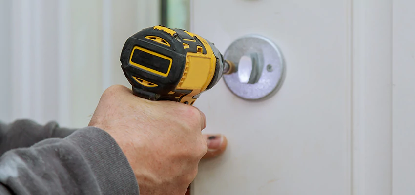 Street Locksmith For Smart Lock Repair in Healdsburg, CA